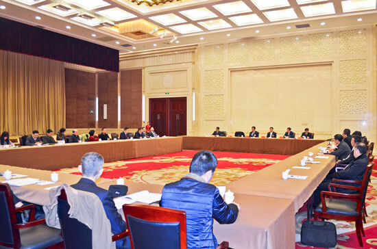 我集團領導向市委書記建言穩外貿 我集團領導向市委書記建言穩外貿