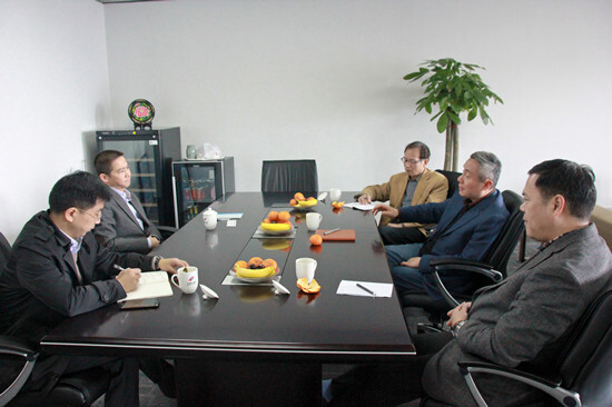 寧波市貿促會顧正為會長一行來我集團調研 寧波市貿促會顧正為會長一行來我集團調研