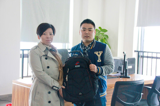 集團頒出今年首個“銀點子”獎 集團頒出今年首個“銀點子”獎